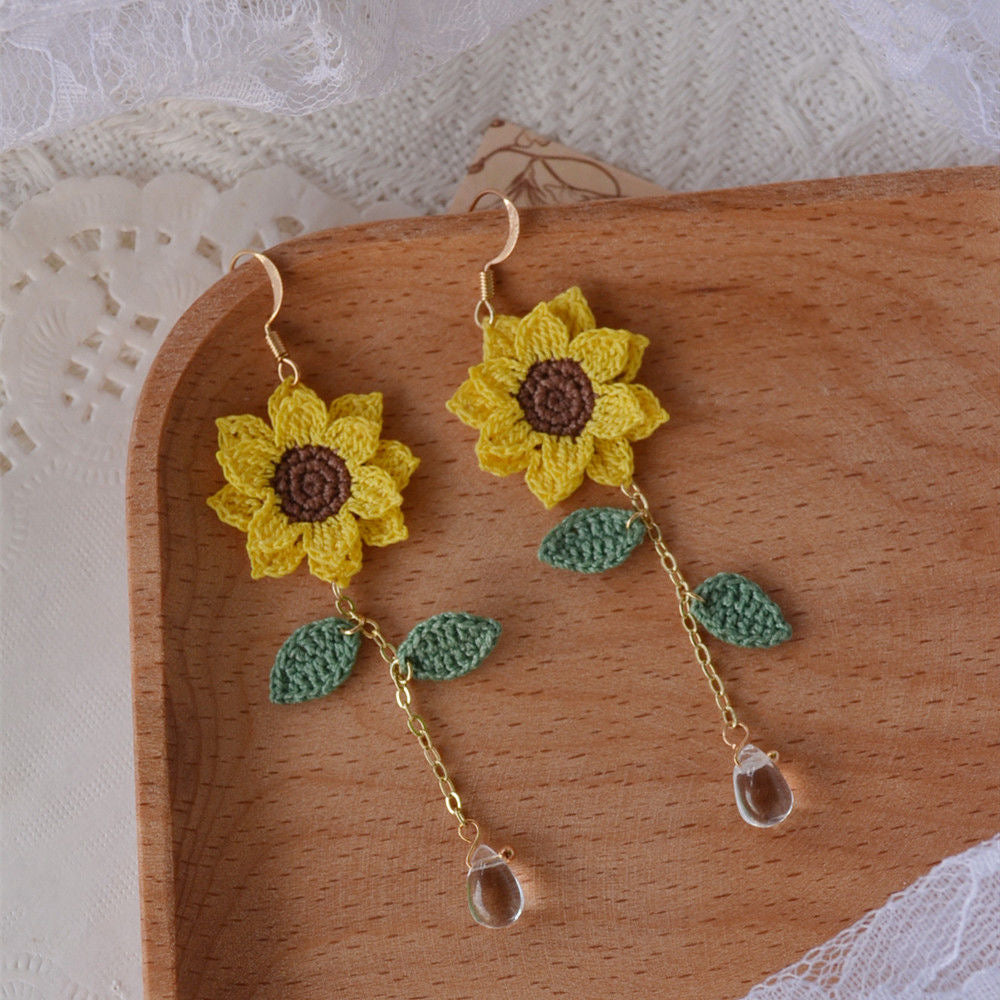 Handmade earrings, sunflower shaped earrings, micro crochet jewelry, Handmade Crochet, niche style jewelry, a gift for girls and women